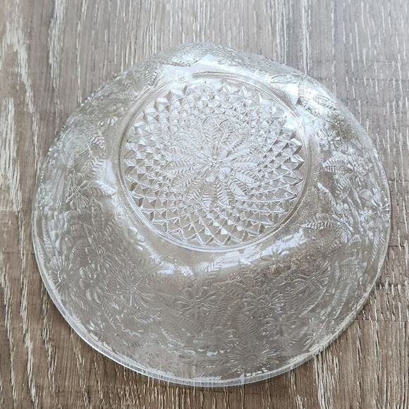 Pineapple & Floral Indiana Glass Bowl #618, Clear Depression Glass - Picture 4 of 4